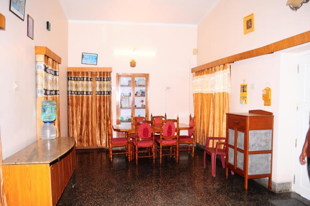 Park Corner Home Stay Coonoor Ngoại thất bức ảnh
